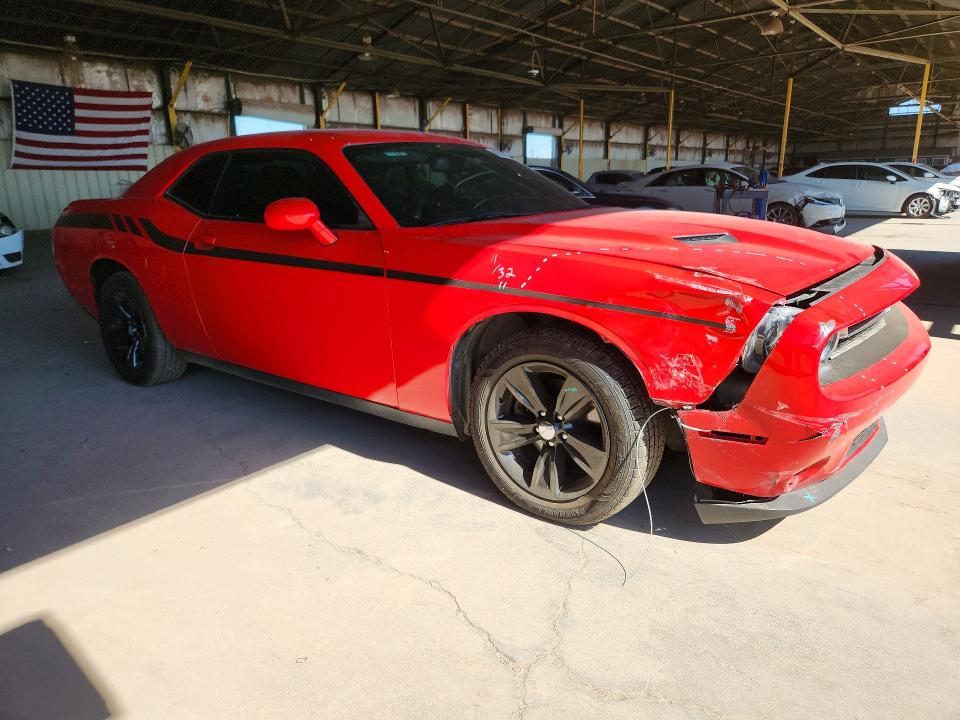 Photo 4 from auction – 2016 DODGE CHALLENGER with VIN 2C3CDZAG7GH300095