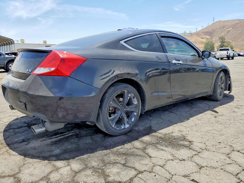 Photo 3 from auction – 2012 HONDA ACCORD with VIN 1HGCS2A87CA001833