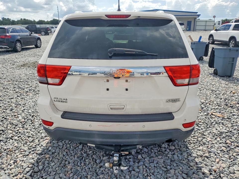 Photo 6 from auction – 2011 JEEP GRAND CHEROKEE with VIN 1J4RR4GGXBC579503