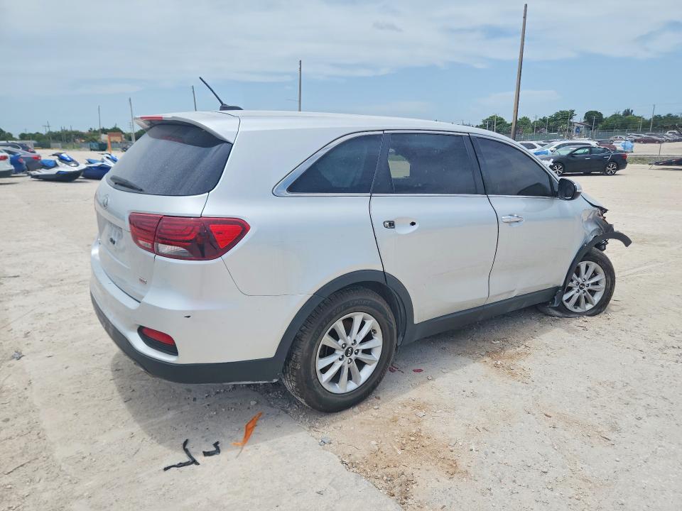 Photo 3 from auction – 2019 KIA SORENTO with VIN 5XYPG4A36KG567093