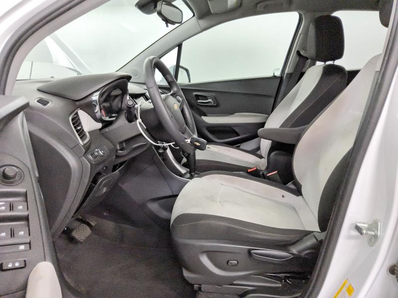 Photo 7 from auction – 2020 CHEVROLET TRAX with VIN 3GNCJKSBXLL186004