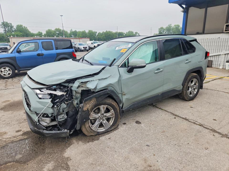 TOYOTA RAV4 2022 with VIN 4T3RWRFV9NU053957 - Photo from auction