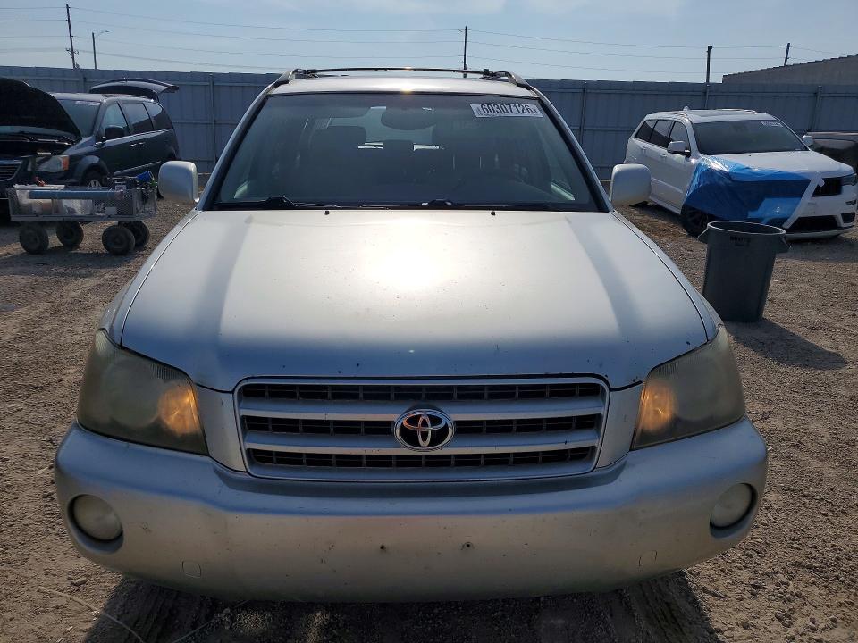 Photo 5 from auction – 2002 TOYOTA HIGHLANDER with VIN JTEHF21A120073185