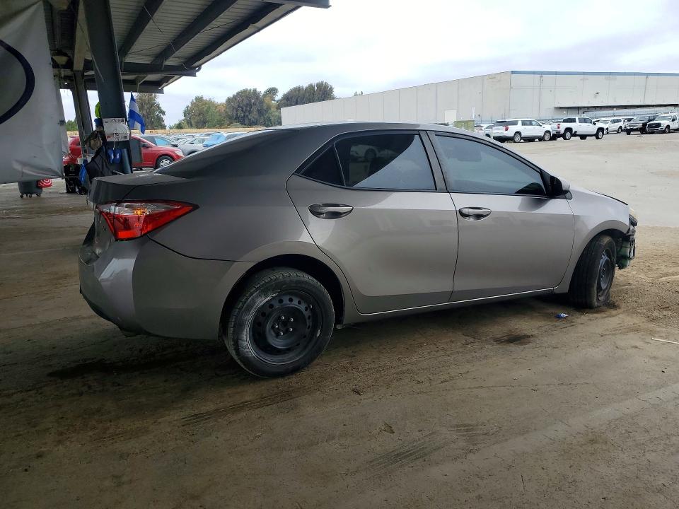 Photo 3 from auction – 2014 TOYOTA COROLLA with VIN 2T1BURHE2EC111373