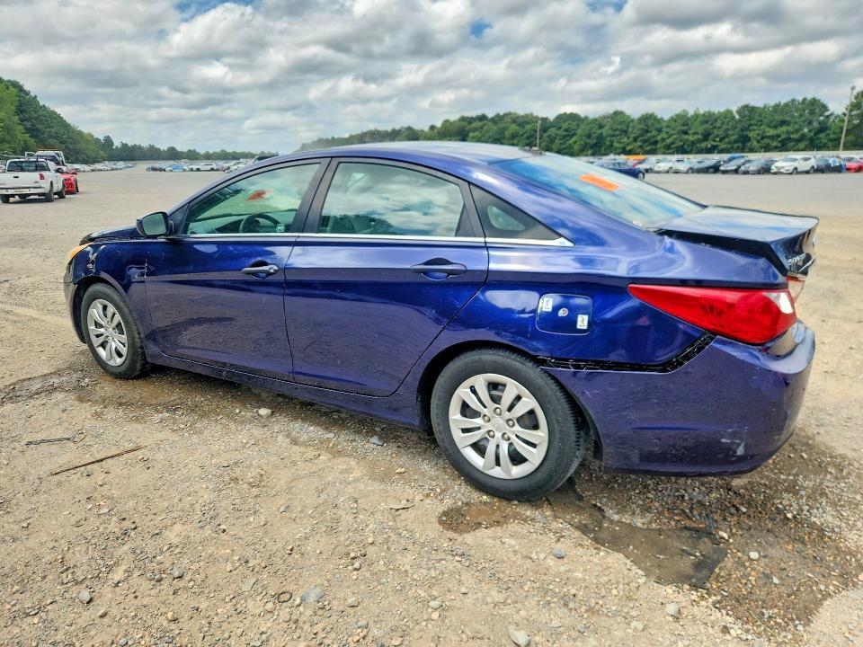 Photo 2 from auction – 2012 HYUNDAI SONATA with VIN 5NPEB4AC2CH472983
