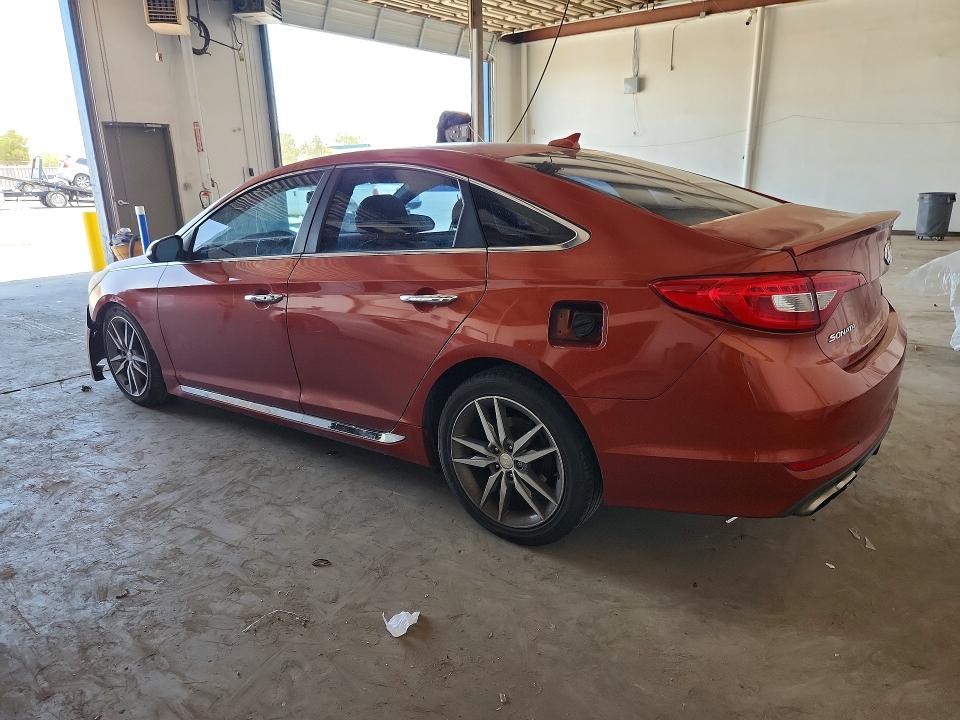 Photo 2 from auction – 2015 HYUNDAI SONATA with VIN 5NPE34AB1FH211224