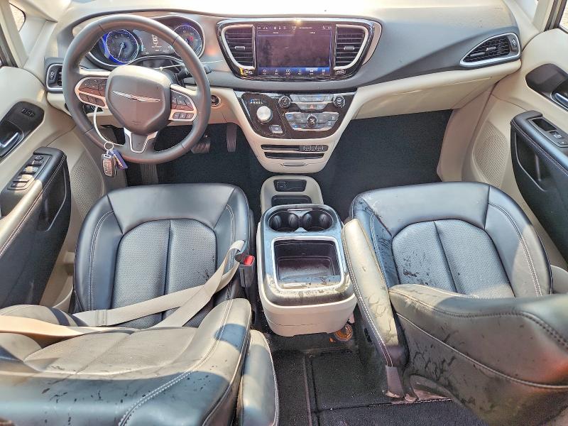 Photo 8 from auction – 2023 CHRYSLER PACIFICA with VIN 2C4RC1BG4PR586216