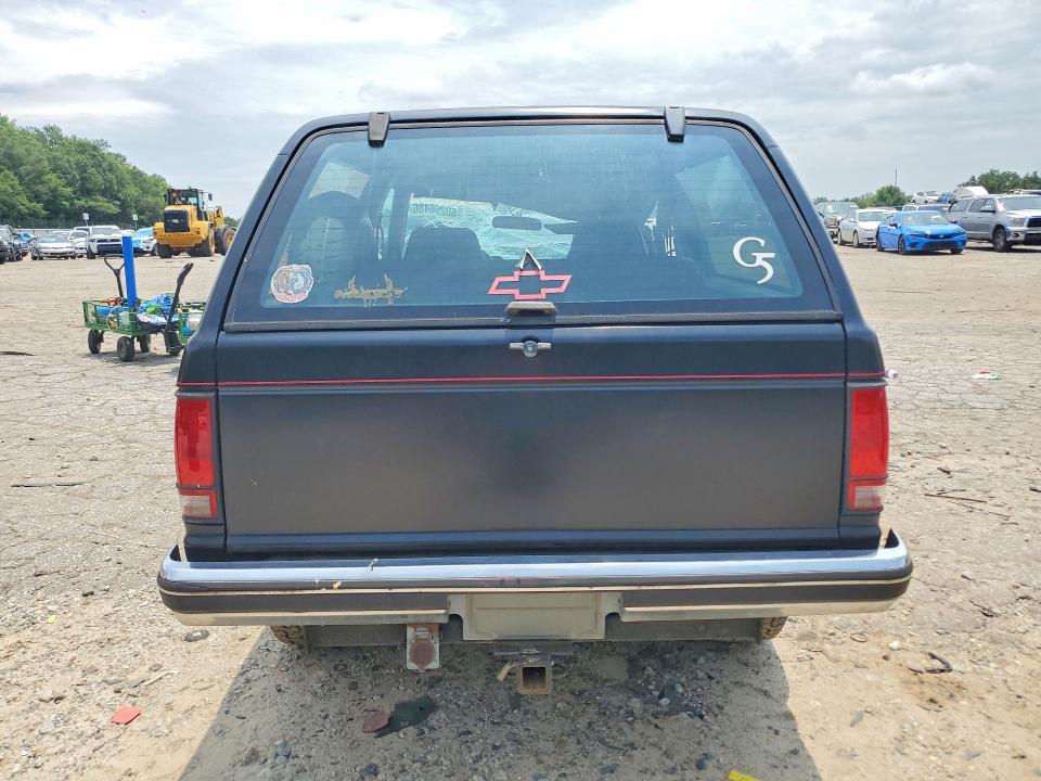 Photo 6 from auction – 1988 CHEVROLET BLAZER with VIN 1GNCS18ZXJ8237265