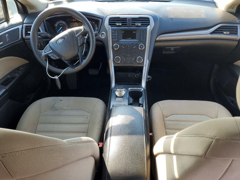 Photo 8 from auction – 2019 FORD FUSION with VIN 3FA6P0G76KR102422