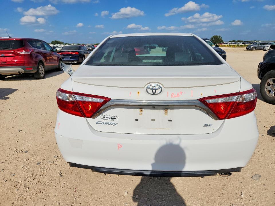 Photo 6 from auction – 2015 TOYOTA CAMRY with VIN 4T1BF1FK1FU955618