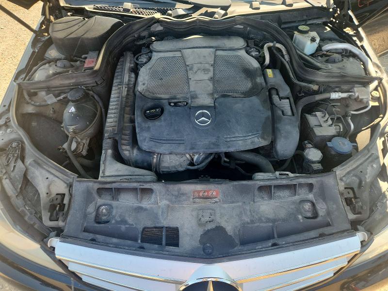 Photo 11 from auction – 2013 MERCEDES-BENZ C with VIN WDDGF8AB3DA869547