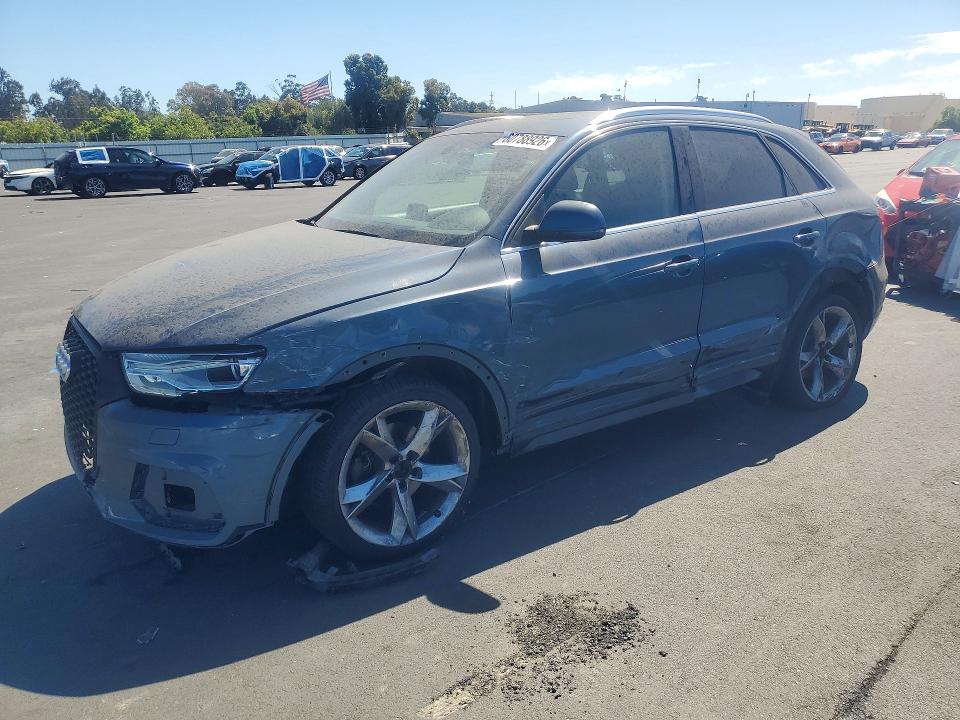 AUDI Q3 2016 with VIN WA1EFCFS5GR014040 - Photo from auction