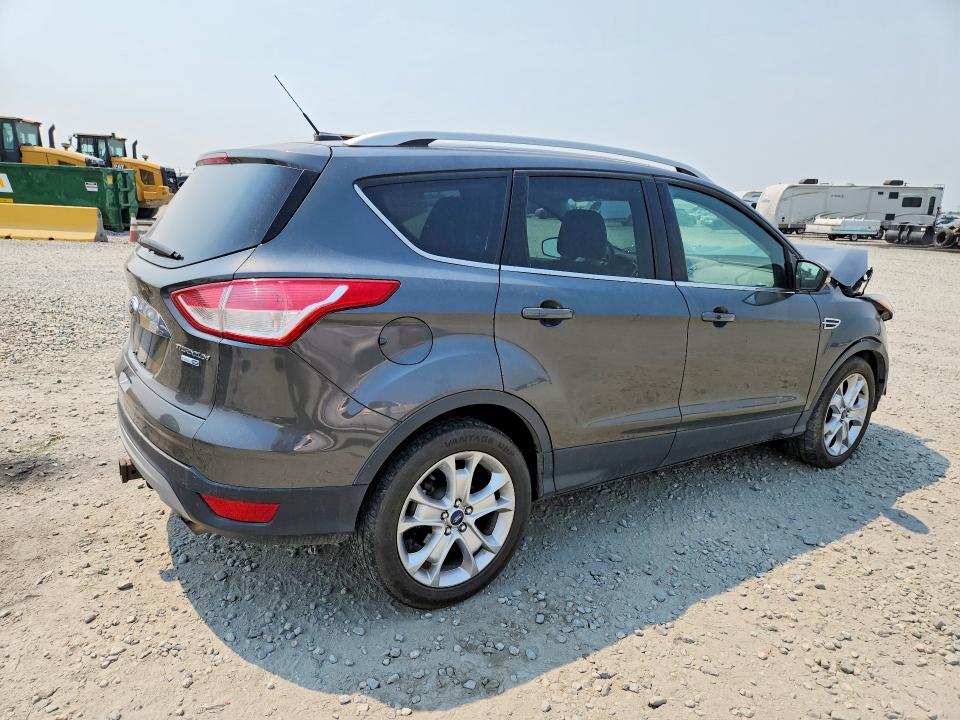 Photo 3 from auction – 2015 FORD ESCAPE with VIN 1FMCU9J92FUB11892