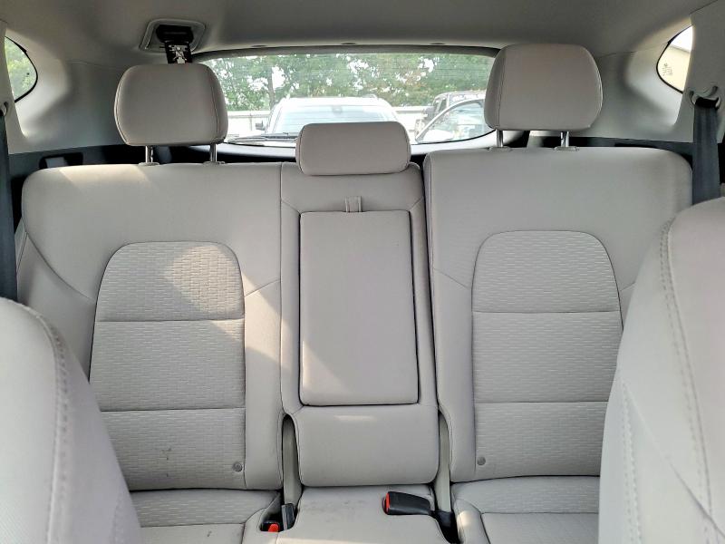 Photo 10 from auction – 2020 HYUNDAI TUCSON with VIN KM8J2CA45LU242437