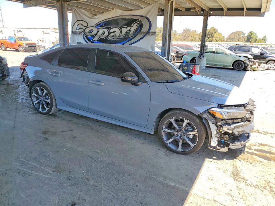 Photo 4 from auction – 2026 HONDA CIVIC with VIN 2HGFE4F80TH331209