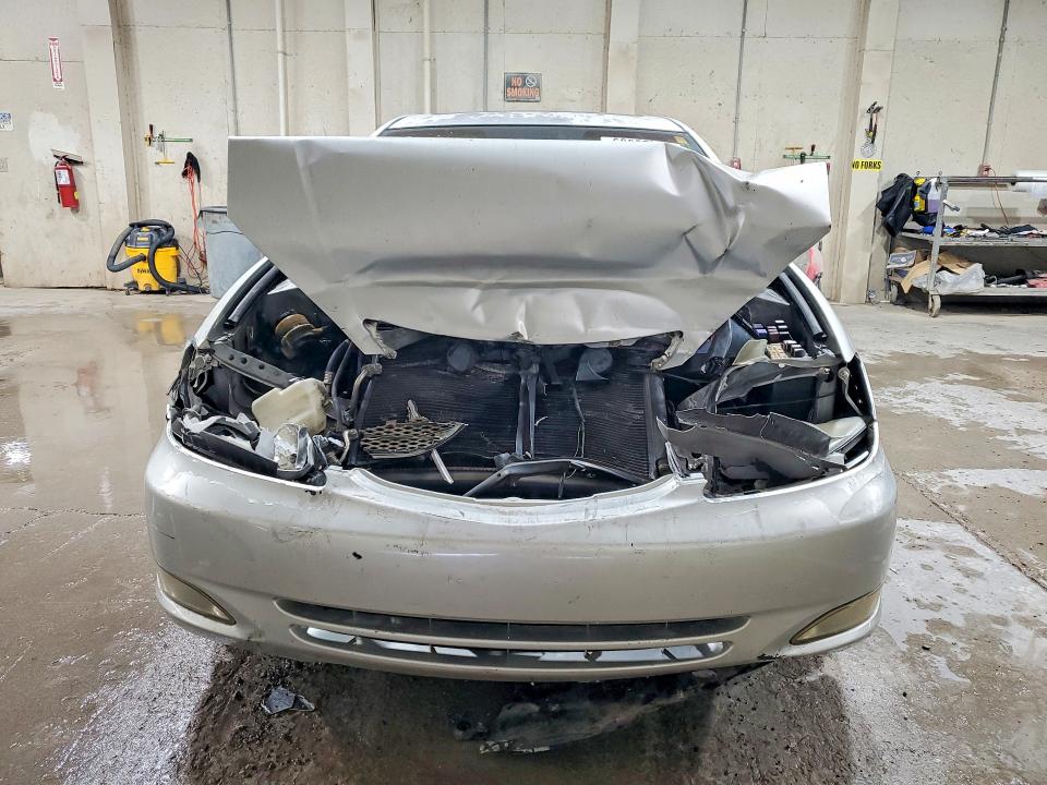 Photo 5 from auction – 2003 TOYOTA CAMRY with VIN 4T1BE32K53U699693