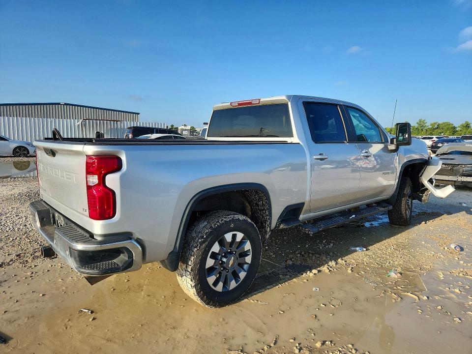 Photo 3 from auction – 2021 CHEVROLET SILVERADO with VIN 1GC4YNE7XMF248000