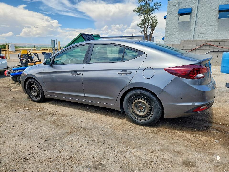 Photo 2 from auction – 2019 HYUNDAI ELANTRA with VIN 5NPD74LF7KH459469