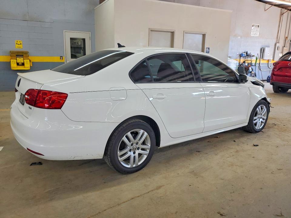 Photo 3 from auction – 2011 VOLKSWAGEN JETTA with VIN 3VWLL7AJ2BM110906