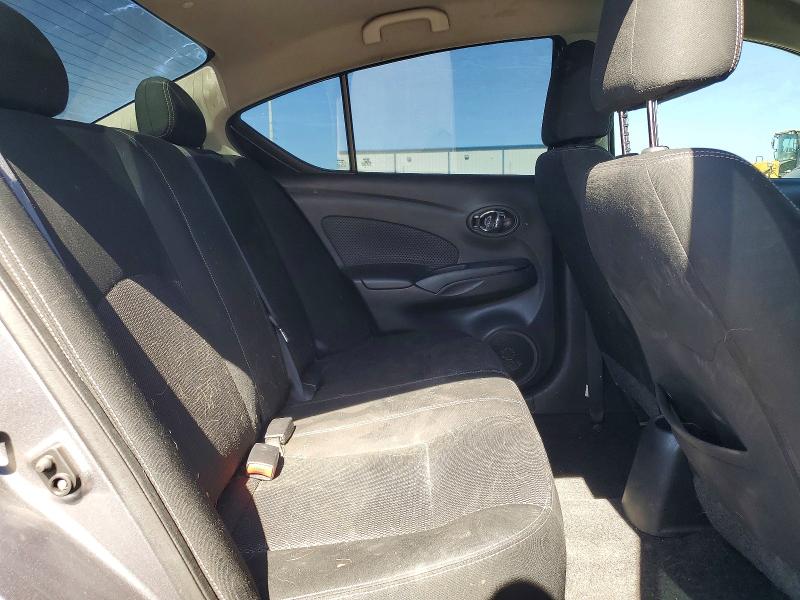 Снимка 10 от търг – 2018 NISSAN VERSA с VIN 3N1CN7AP1JL851606