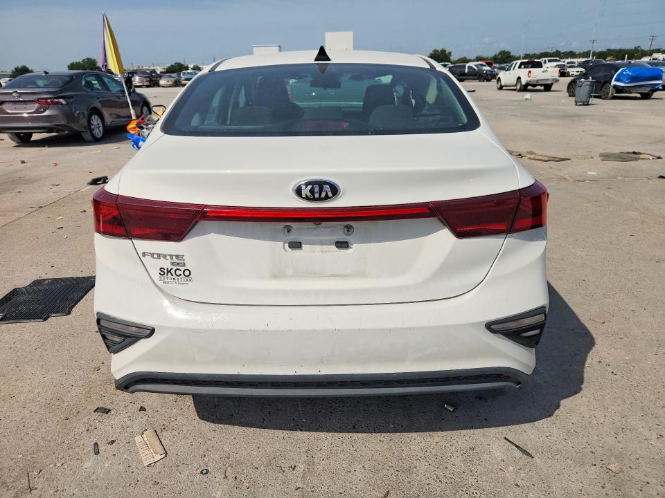 Photo 6 from auction – 2019 KIA FORTE with VIN 3KPF24AD6KE070545