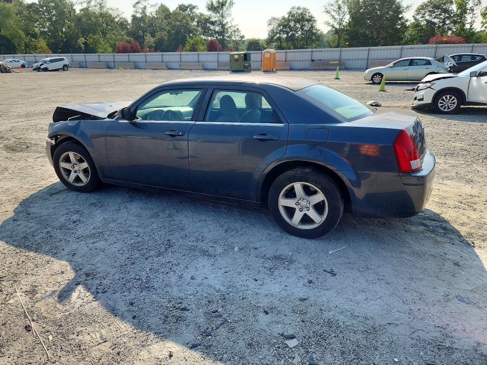 Photo 2 from auction – 2007 CHRYSLER 300 with VIN 2C3LA43R57H802131