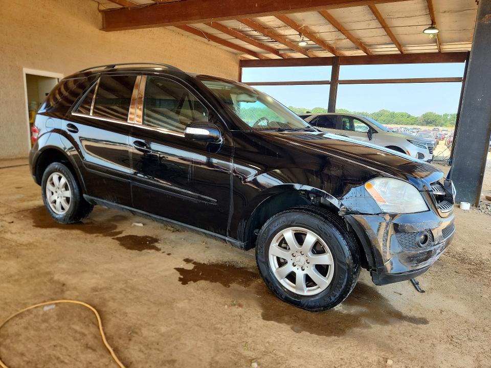 Photo 4 from auction – 2007 MERCEDES-BENZ ML with VIN 4JGBB86E67A154992
