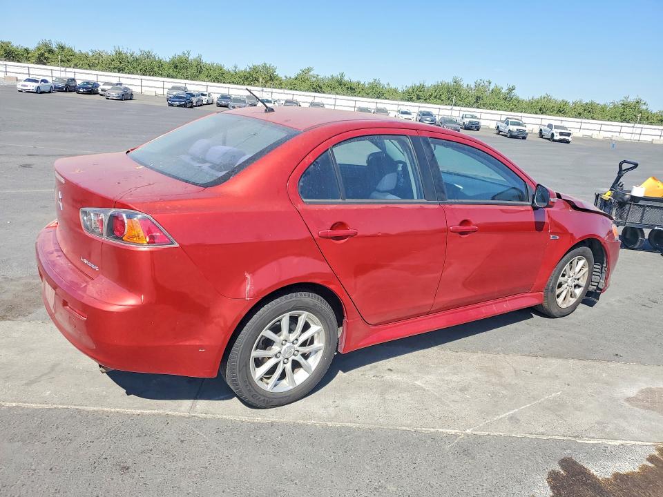 Снимка 3 от търг – 2016 MITSUBISHI LANCER с VIN JA32U2FU6GU002243