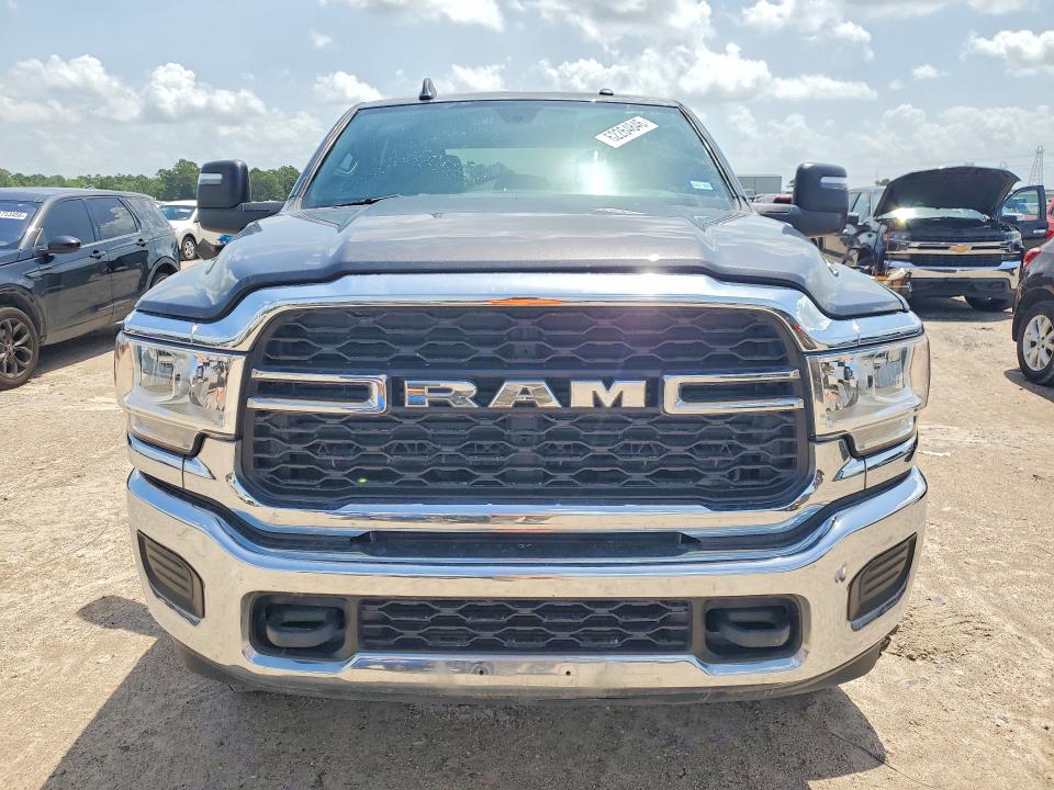 Photo 5 from auction – 2023 RAM 2500 with VIN 3C6UR5CL7PG569774