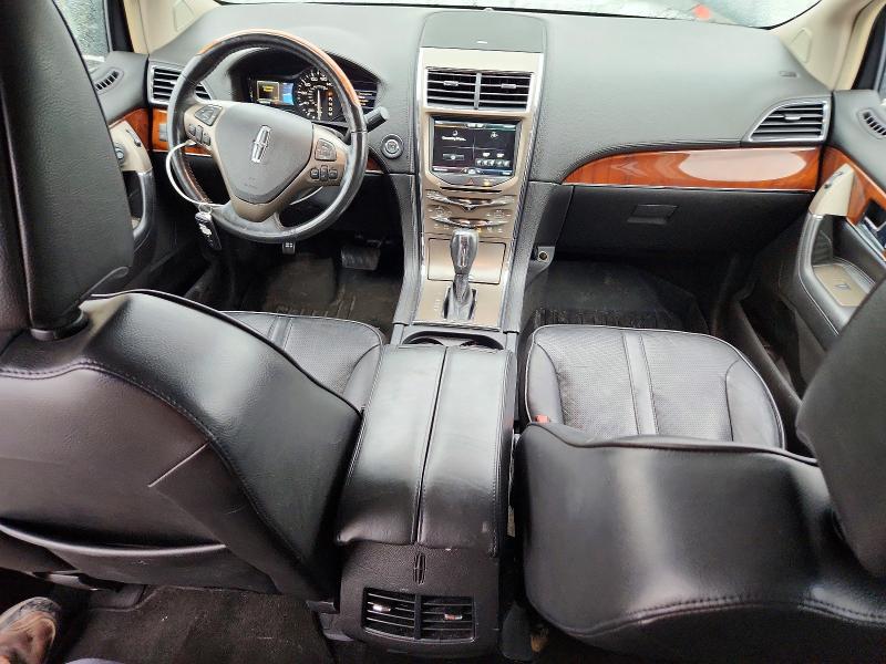 Photo 8 from auction – 2011 LINCOLN MKX with VIN 2LMDJ8JK4BBJ13075