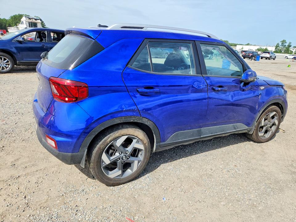 Photo 3 from auction – 2025 HYUNDAI VENUE with VIN KMHRC8A34SU360837