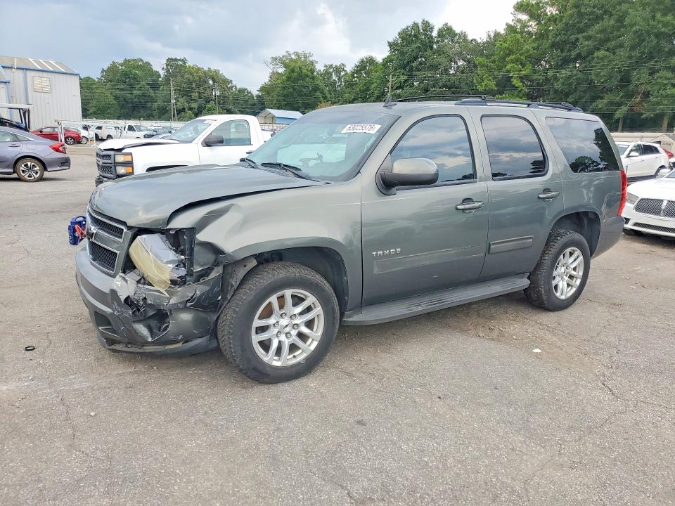 CHEVROLET TAHOE 2011 with VIN 1GNSCAE00BR155135 - Photo from auction
