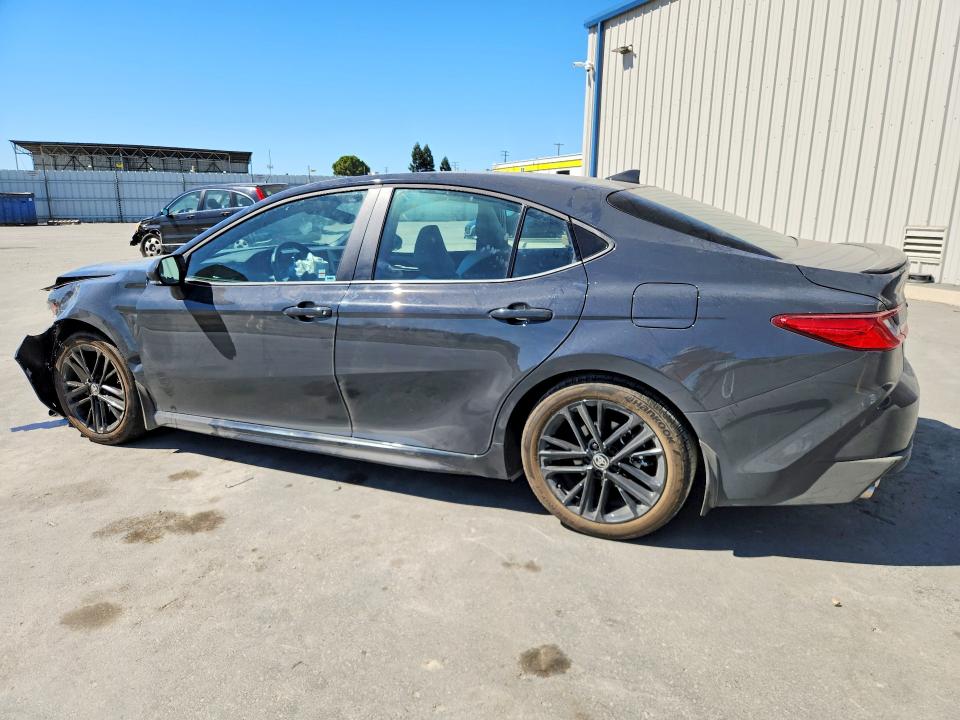 Photo 2 from auction – 2026 TOYOTA CAMRY with VIN 4T1DAACK0TU311986