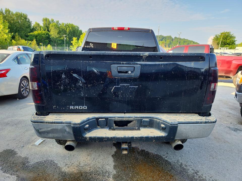 Photo 6 from auction – 2008 CHEVROLET SILVERADO with VIN 1GCEK14J88Z170381