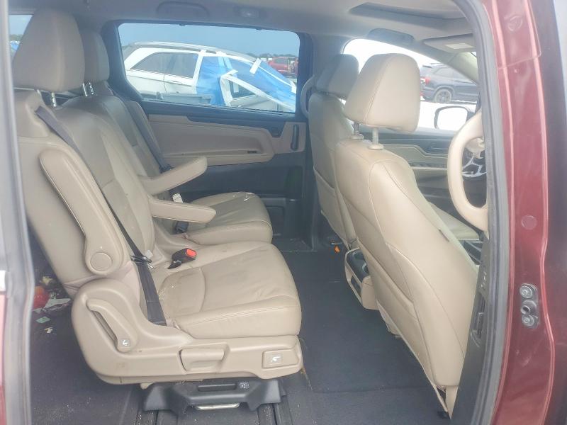 Photo 11 from auction – 2018 HONDA ODYSSEY with VIN 5FNRL6H7XJB106610