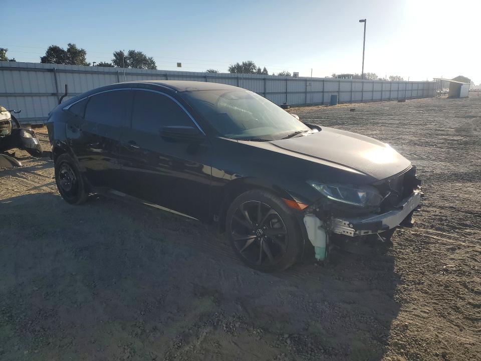 Photo 4 from auction – 2019 HONDA CIVIC with VIN 19XFC2F83KE205879