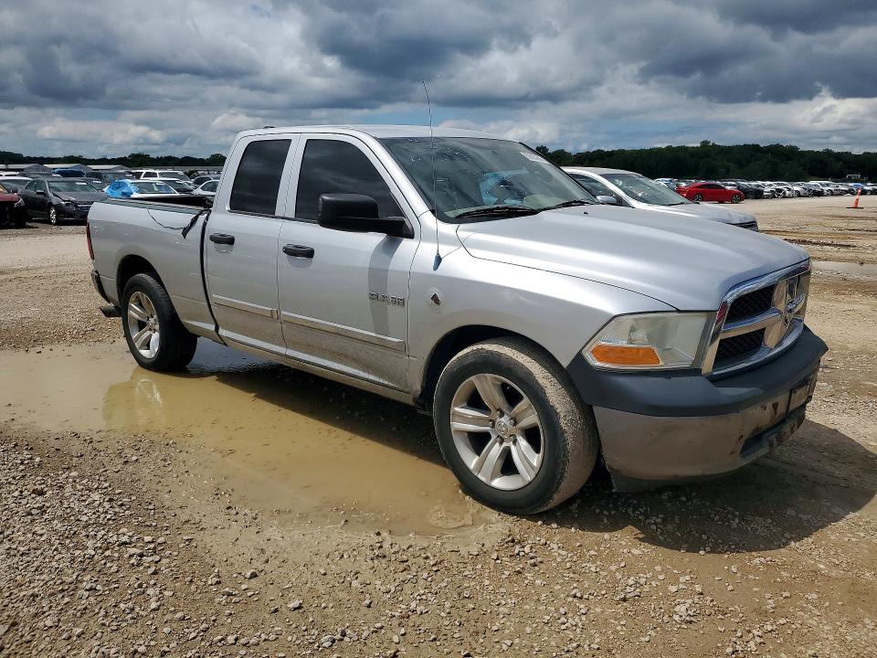 Photo 4 from auction – 2009 DODGE RAM 1500 with VIN 1D3HB18P19S769359