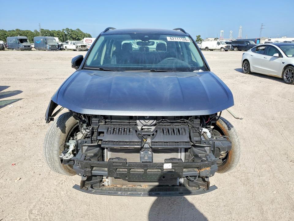 Photo 5 from auction – 2025 VOLKSWAGEN TAOS with VIN 3VV8C7B20SM047757