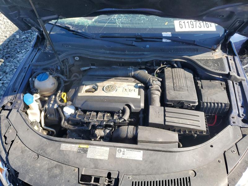 Photo 11 from auction – 2015 VOLKSWAGEN CC with VIN WVWBN7ANXFE804377
