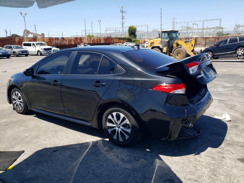 Photo 2 from auction – 2022 TOYOTA COROLLA with VIN JTDEAMDE0NJ036000