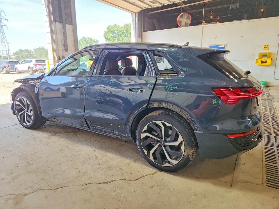 Photo 2 from auction – 2024 AUDI Q8 E-TRON with VIN WA15AAGE9RB014338