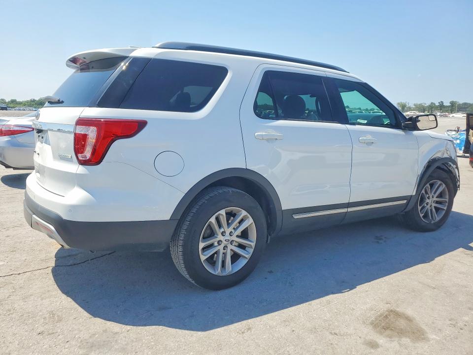 Photo 3 from auction – 2017 FORD EXPLORER with VIN 1FM5K7DH1HGC24319
