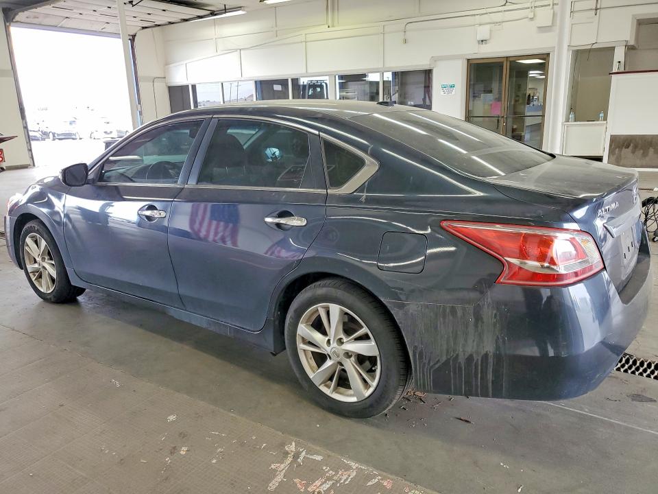 Photo 2 from auction – 2013 NISSAN ALTIMA with VIN 1N4AL3AP9DC918154