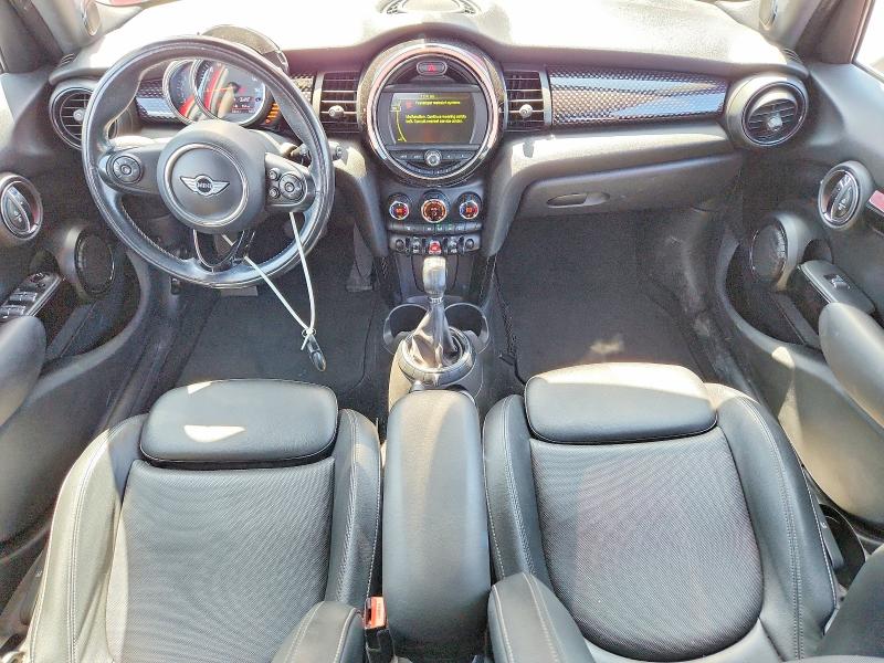 Photo 8 from auction – 2017 MINI COOPER with VIN WMWXU3C59H2D31817