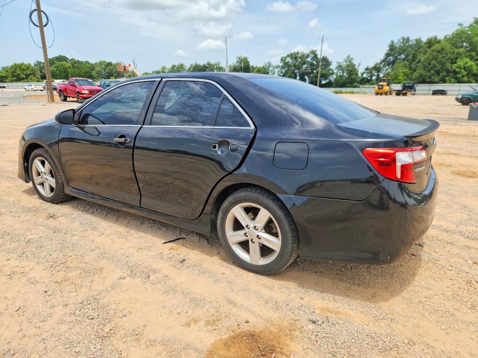 Photo 2 from auction – 2014 TOYOTA CAMRY with VIN 4T1BF1FK2EU326383