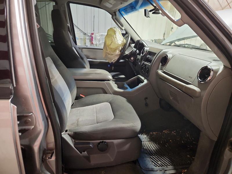 Photo 7 from auction – 2006 FORD EXPEDITION with VIN 1FMPU16566LA54319