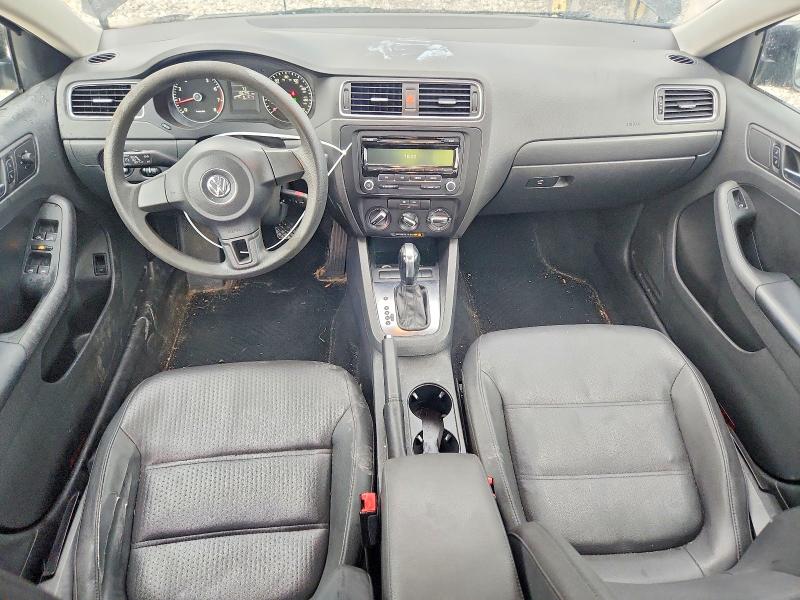 Photo 8 from auction – 2012 VOLKSWAGEN JETTA with VIN 3VWDP7AJ7CM463037