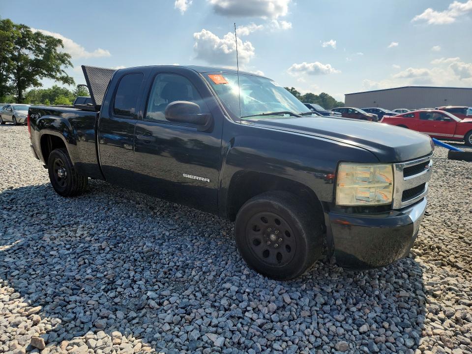Photo 4 from auction – 2013 GMC SIERRA with VIN 1GTR2TEA7DZ318946