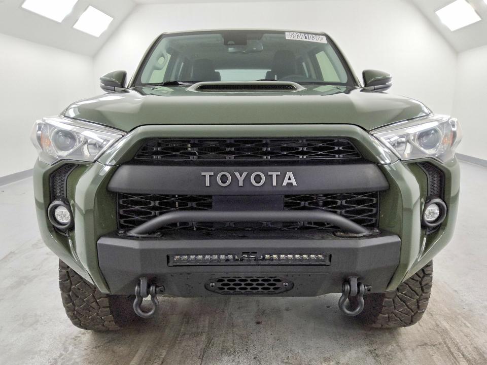 Photo 5 from auction – 2022 TOYOTA 4RUNNER with VIN JTERU5JRXN6069266