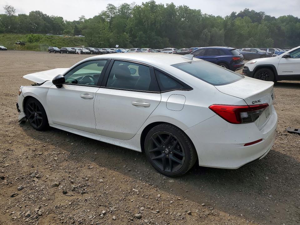 Photo 2 from auction – 2022 HONDA CIVIC with VIN 2HGFE2F52NH580043